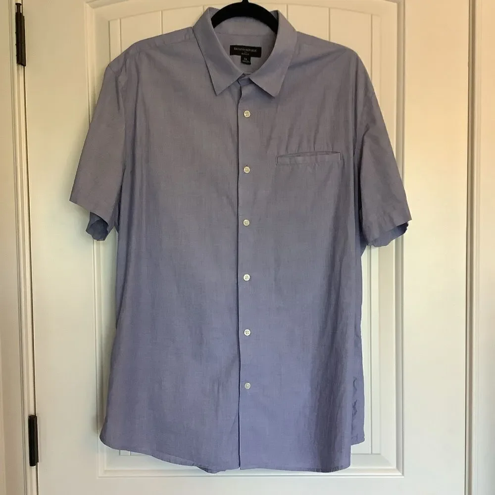 Banana Republic Slim‎ Fit Button Down
